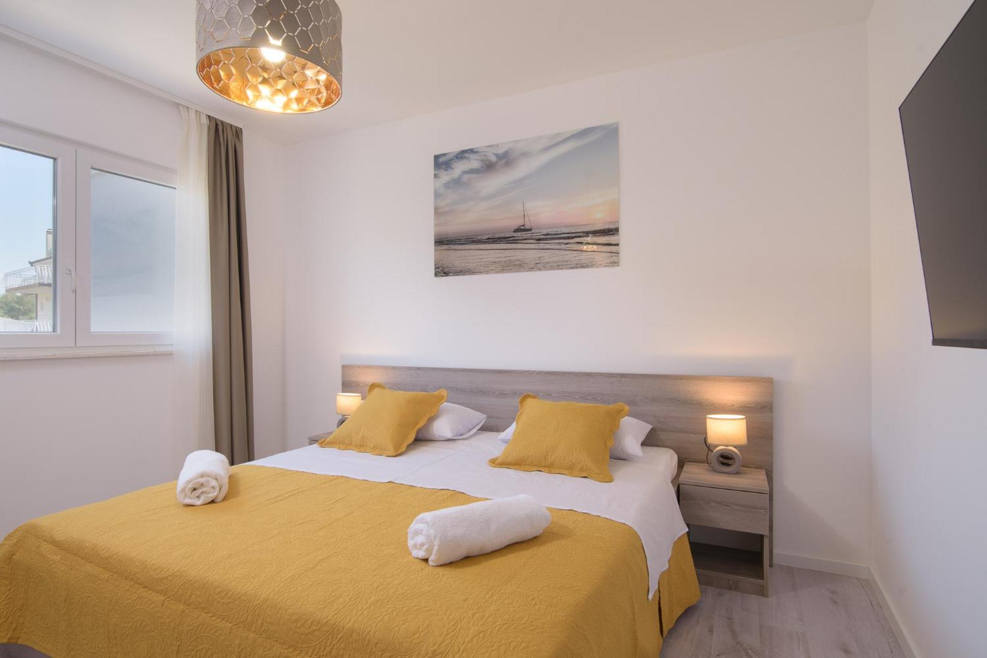 Villa Barbara & Zoran With Free Parking And Heated Swimming Pool Seget Vranjica Exterior foto