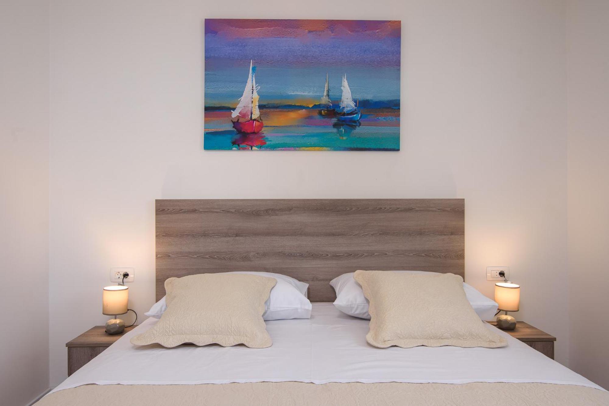 Villa Barbara & Zoran With Free Parking And Heated Swimming Pool Seget Vranjica Exterior foto