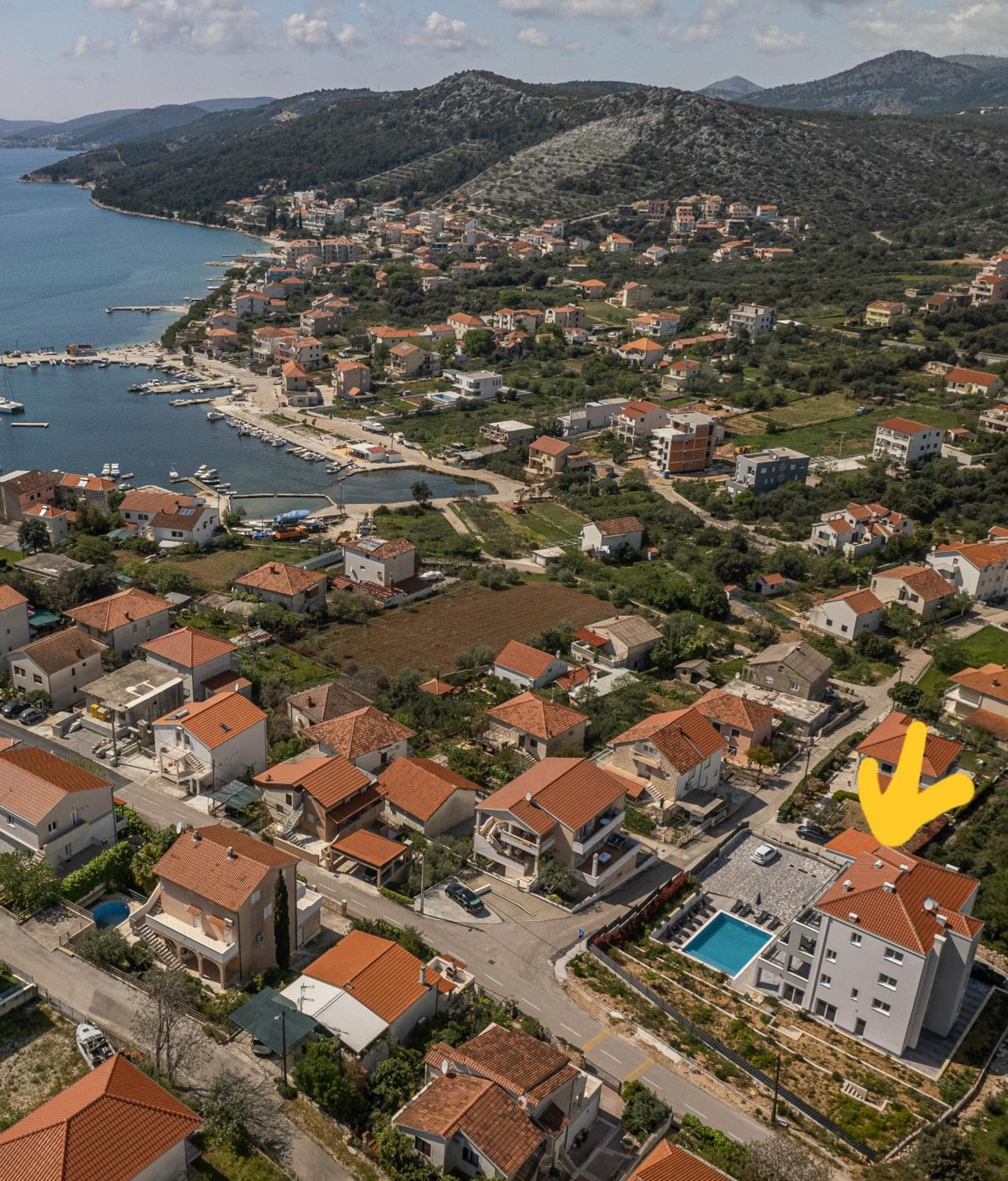 Villa Barbara & Zoran With Free Parking And Heated Swimming Pool Seget Vranjica Exterior foto